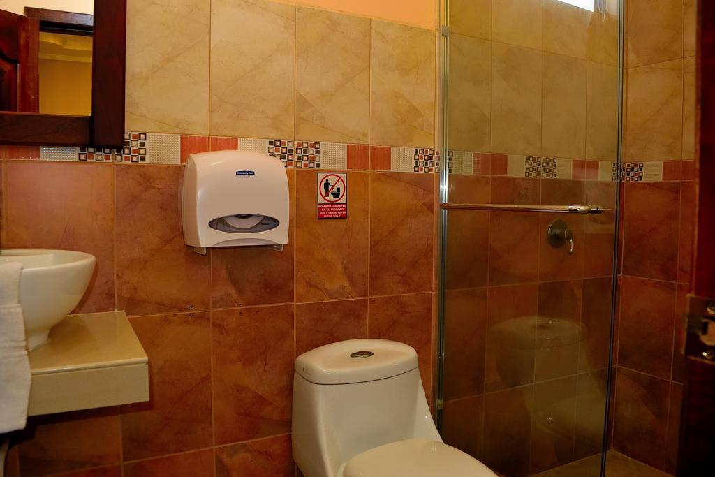 Hostal Duncan Puerto Ayora  Exteriör bild