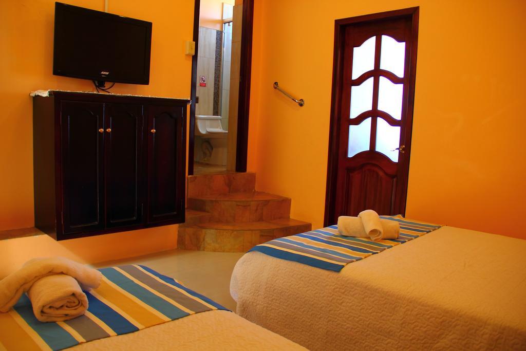 Hostal Duncan Puerto Ayora  Exteriör bild