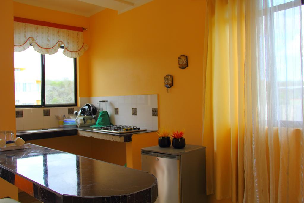 Hostal Duncan Puerto Ayora  Exteriör bild