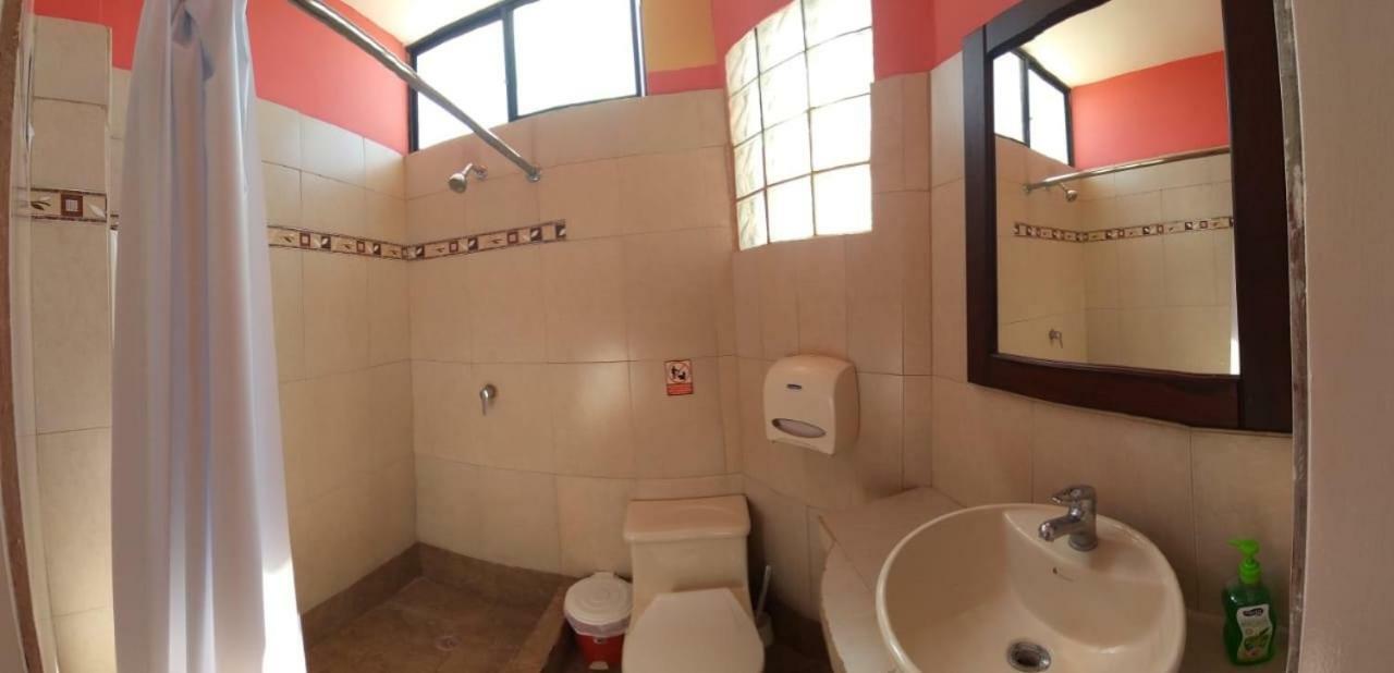 Hostal Duncan Puerto Ayora  Exteriör bild