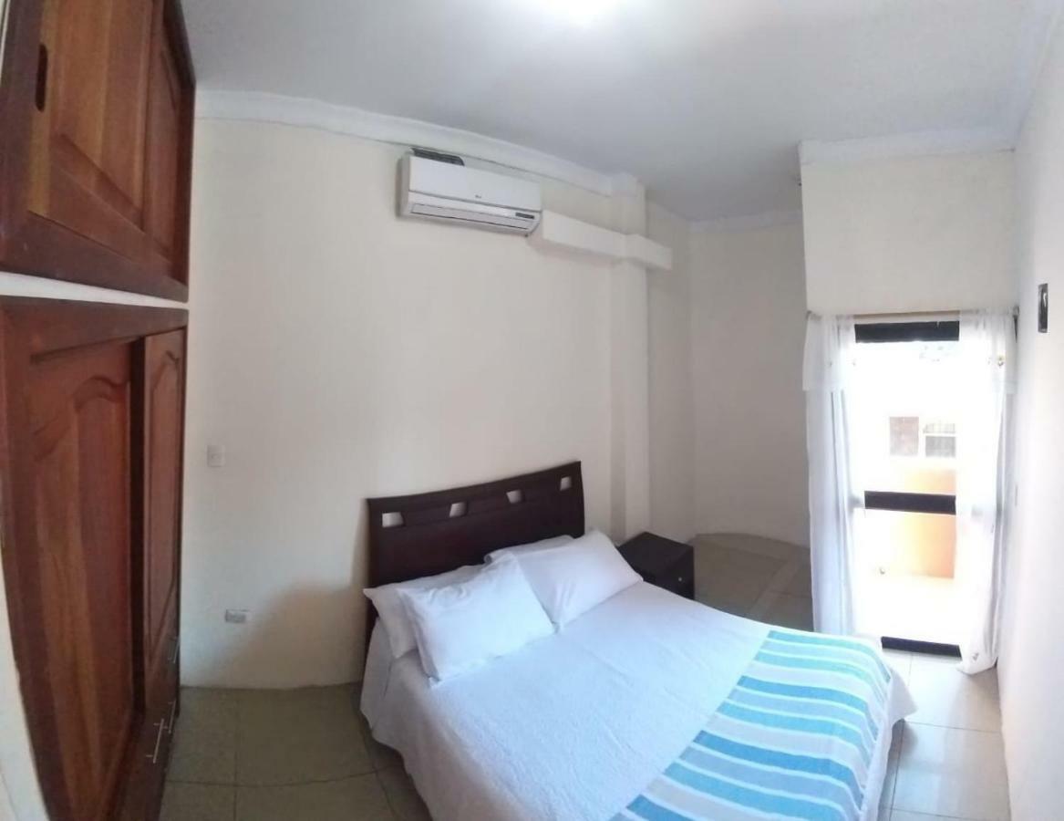 Hostal Duncan Puerto Ayora  Exteriör bild